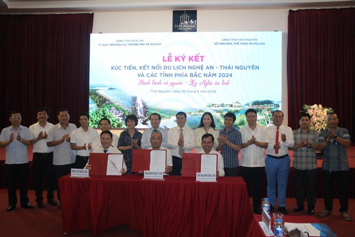 Ký kết thỏa thuận hợp tác giữa Hiệp hội du lịch Nghệ An, Hiệp hội Du lịch Thái Nguyên với CLB Lữ hành Unesco Hà Nội.