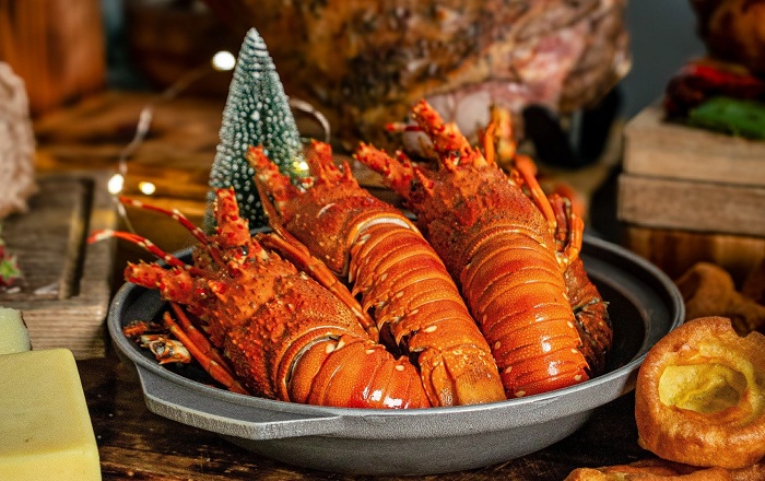 Nửa con tôm hùm nướng cho mỗi khách