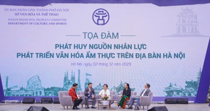 Tọa đàm nhằm xây dựng và khai thác có hiệu quả thương hiệu văn hóa, ẩm thực, du lịch thông qua phát triển công nghiệp văn hóa